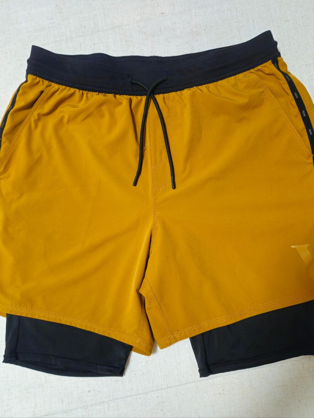 Vuori Men's Two Layer Athletic Running Shorts Mustard/black Yellow Size M